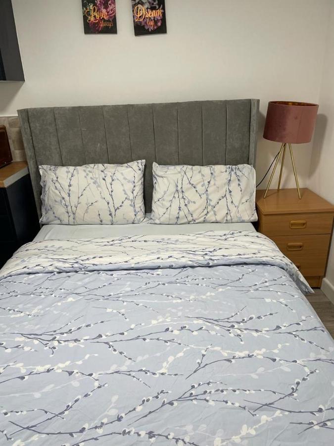 Brand New Studio Apartment With Beautiful Kitchen-Close To Liverpool City Centre Esterno foto
