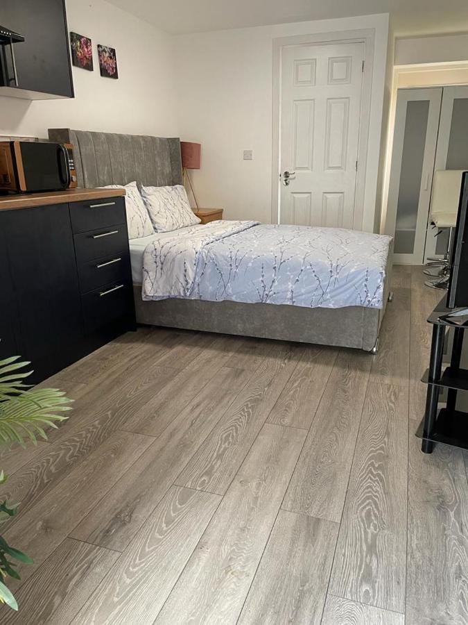 Brand New Studio Apartment With Beautiful Kitchen-Close To Liverpool City Centre Esterno foto