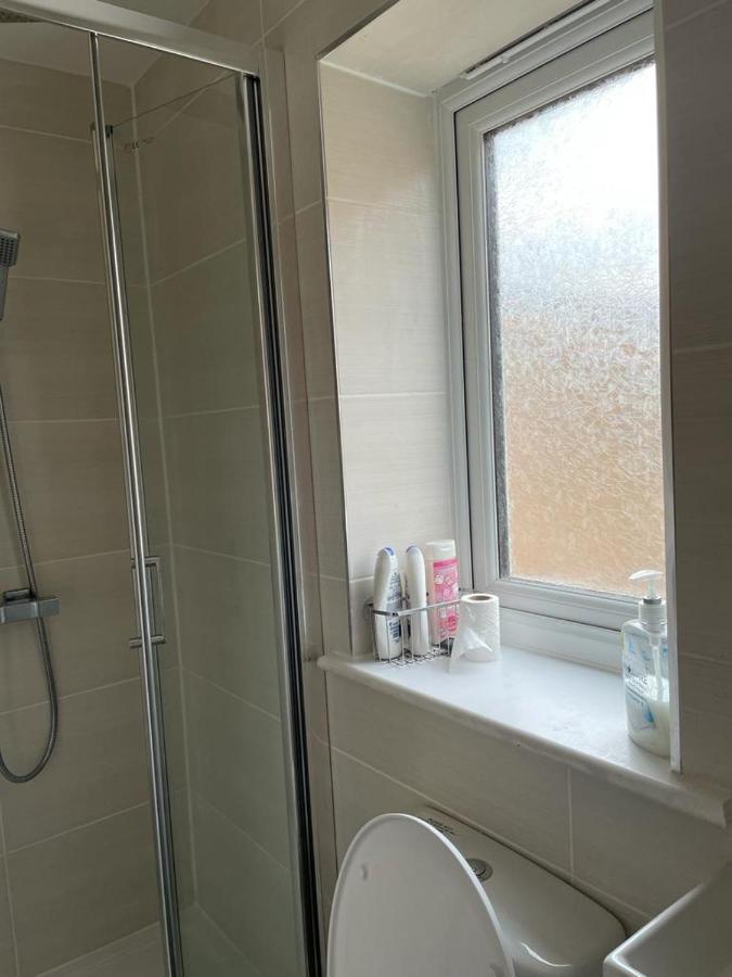 Brand New Studio Apartment With Beautiful Kitchen-Close To Liverpool City Centre Esterno foto